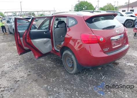 2015 Nissan Rogue Select S z USA, uszkodzony, nr VIN JN8AS5MV8FW261047